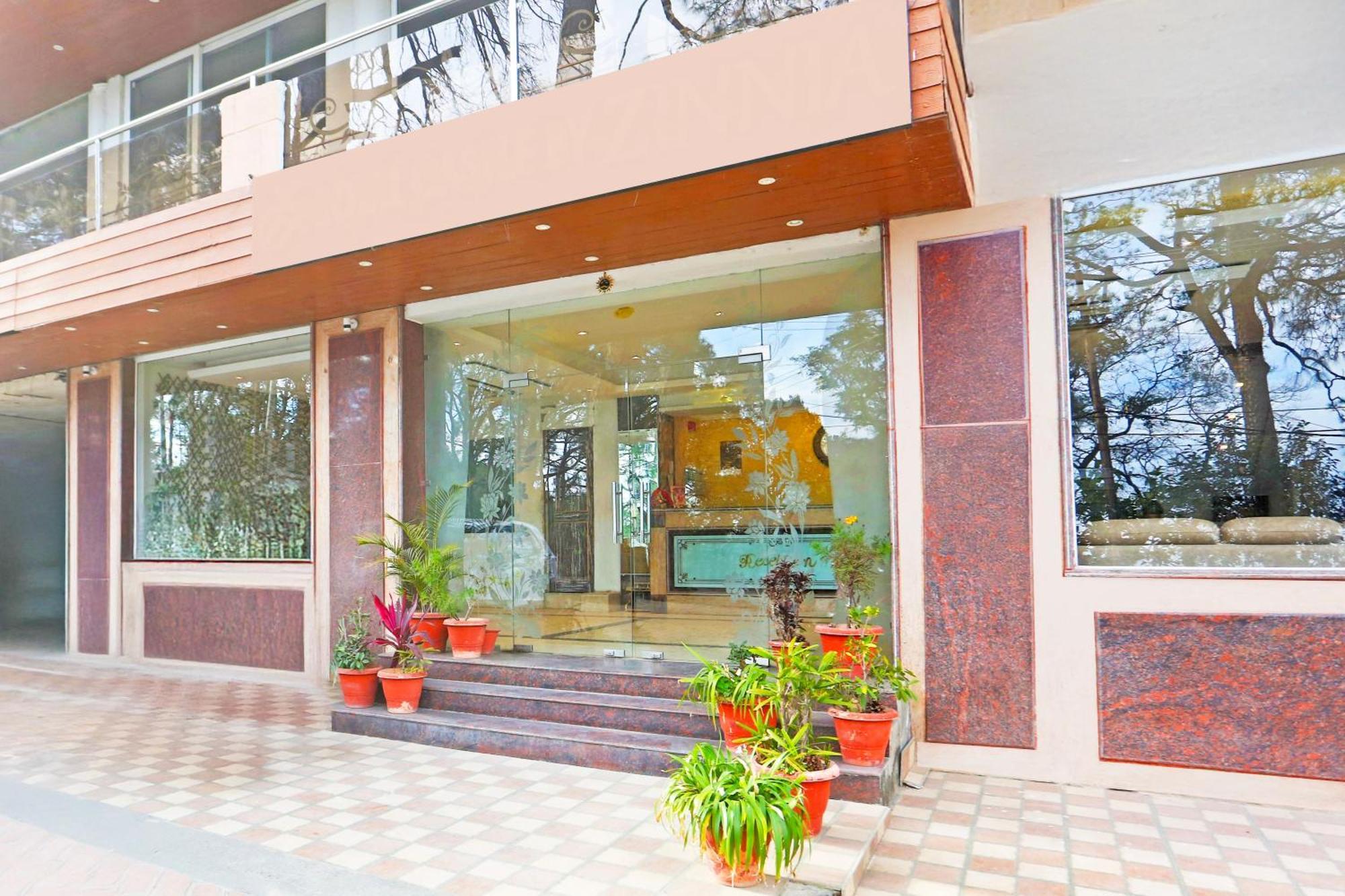 Super Townhouse Oak Dharamshala Near Maximus Mall Buitenkant foto